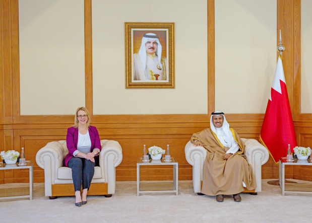<p>Information Minister Dr Ramzan Al Nuaimi received US Ambassador Stephanie Hallett. Dr Al Nuaimi highlighted the historical ties between Bahrain and the US, as well as the continuous development and growth of bilateral ties across various domains.</p>
<p>The meeting reviewed areas of co-ordination and co-operation between the two countries.</p>
<p>The minister affirmed keenness to build on the partnership and further enhance bilateral co-operation.</p>
<p>A number of topics of mutual interest were also discussed, particularly in the cultural and media sectors.</p>